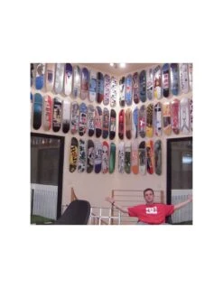 SK8OLOGY Deck Display Wall Mount Appendere Skateboard Da Collezione 7 SK8OLOGY Deck Display Wall Mount Appendere Skateboard Da Collezione -Negozio Di Skate sk8ology deck display wall mount appendere skateboard 3